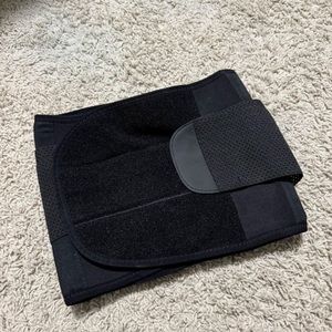 SOLD * Women’s Waist Trainer